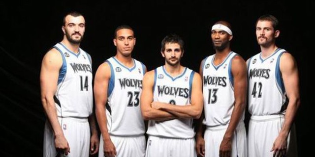 图片报：伊万诺维奇已提出和小猪离婚，结束9年婚姻（图片报：伊万诺维奇已向小猪提出离婚，九年婚姻告终）