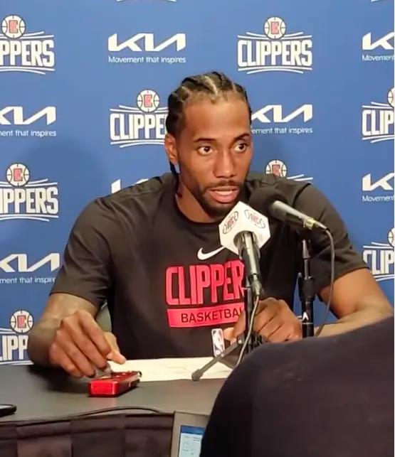 利物浦直接加点钱拿维尔茨去和皇马换修斯算了（利物浦再添点转会费，用维尔茨同皇马交换维尼修斯不就行了）