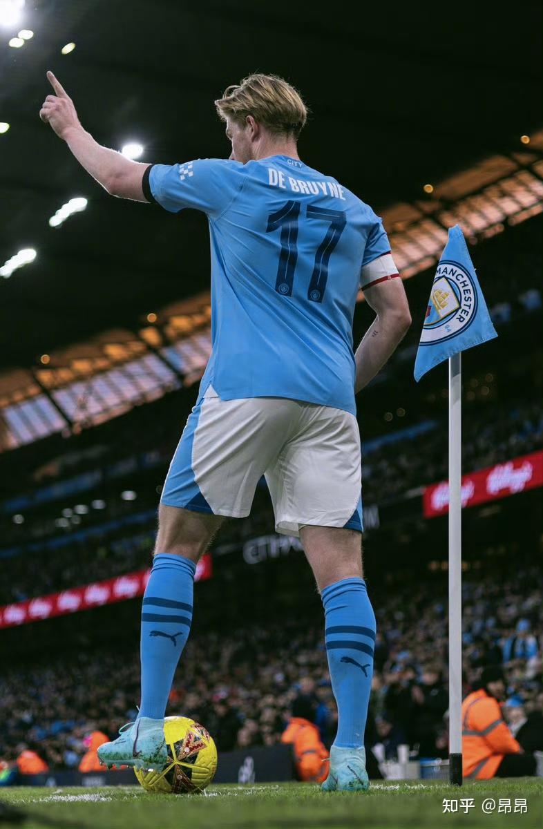 英超：阿森纳客场3-1击败莱斯特城（英超：阿森纳3-1客胜莱斯特城）