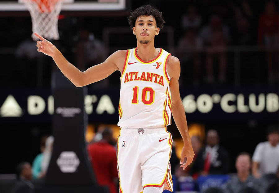 德佩荷兰队史自然年客场进球数第2，仅次于范巴斯滕（德佩在荷兰队史自然年客场进球数排名第二，仅次范巴斯滕）